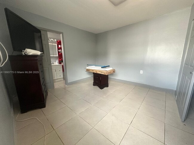 Photo - 4361 SW 3rd St Unit 1