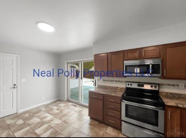 Photo - 6 Twinbrook Dr