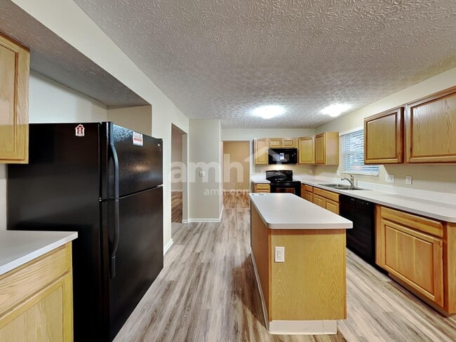 Photo - 42 Purple Finch Loop