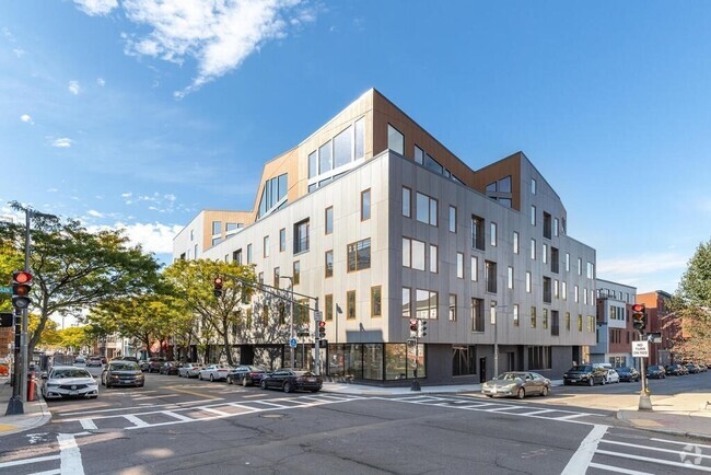 Building Photo - 211 Green St Unit 304 Rental