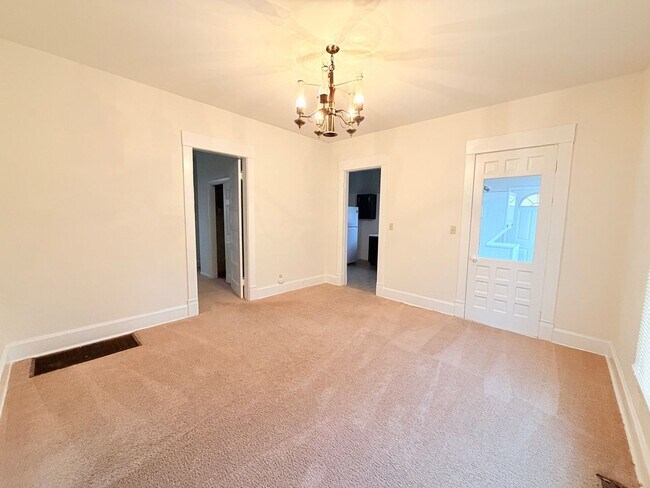 Photo - 71 N Warman Ave