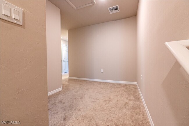 Photo - 15421 Wildflower Cir