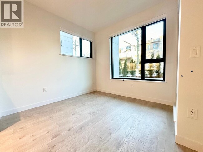 Photo - 4928 Quebec St Unité 106