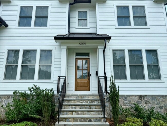 Photo - 6909 Lemon Rd