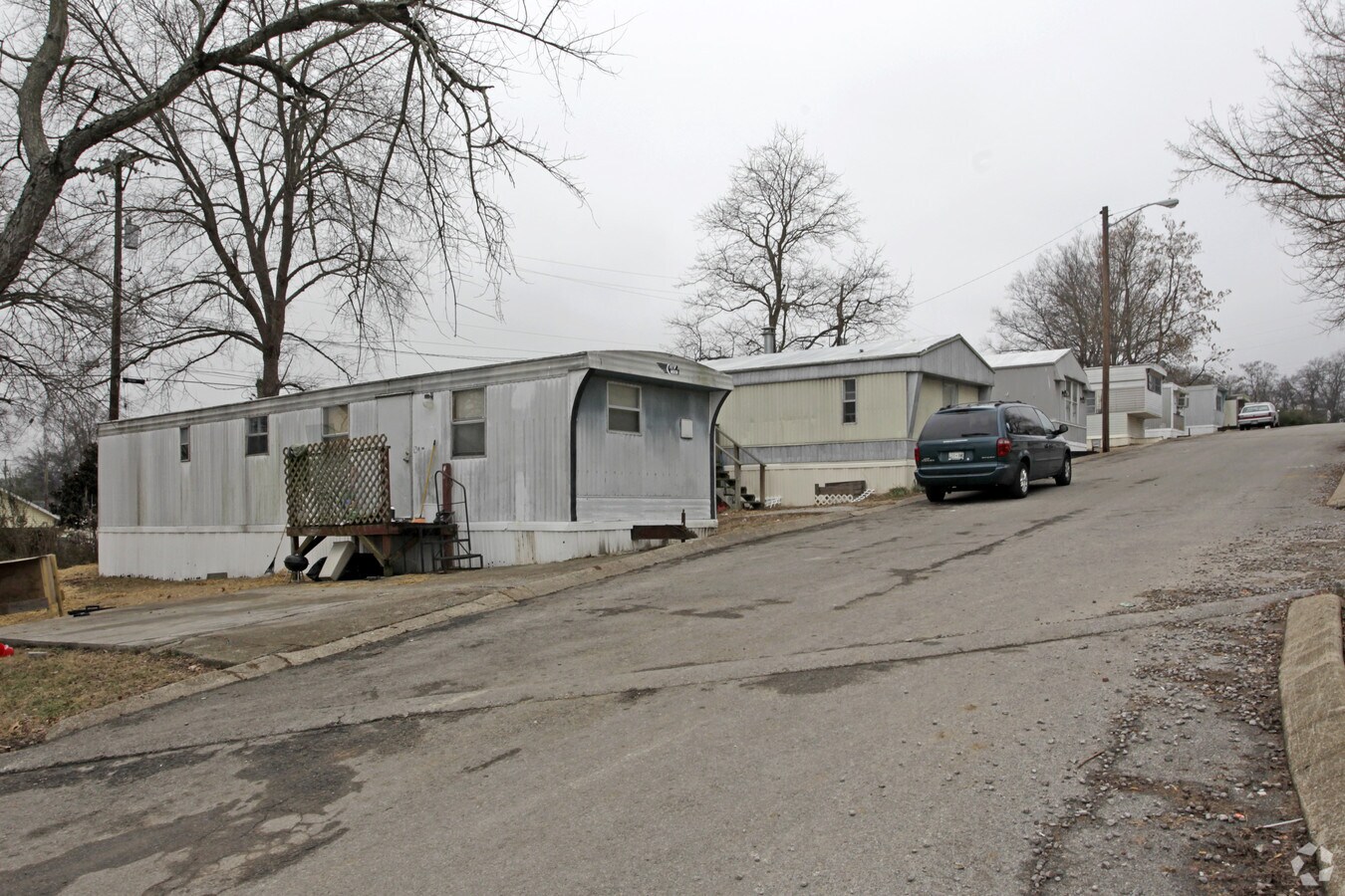 Photo - 601 N Main St Apartments