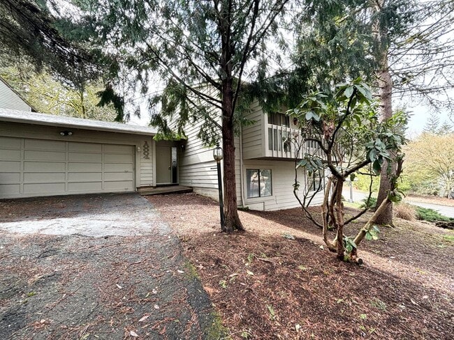 Cute 3 Bedroom Home in Portland! - Cute 3 Bedroom Home in Portland!