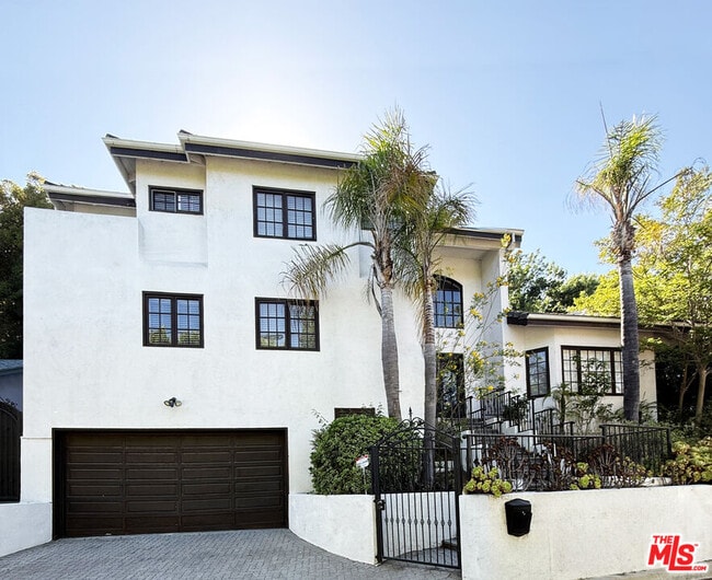 Building Photo - 15020 Encanto Dr Rental