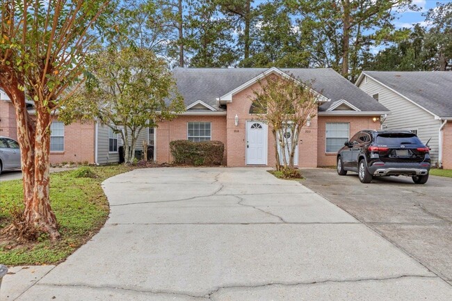 Photo - 2510 Golden Park Ln Townhome