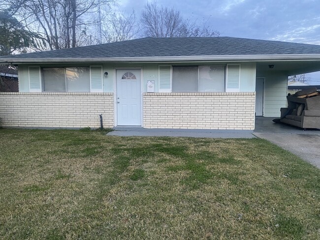 Photo - 1825 Buccola Ave