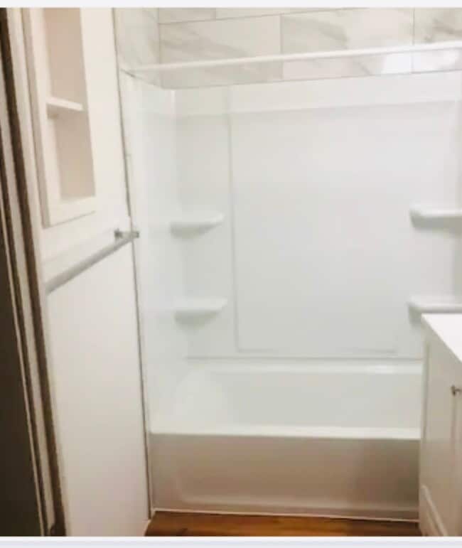 Photo - 707 12th St W Unidad B