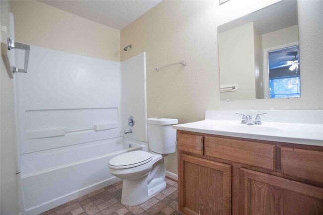 Photo - 7824 Comal St