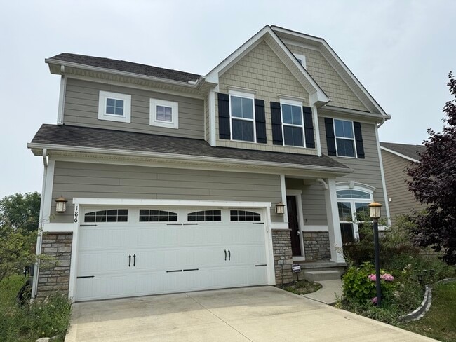 Spacious 4 beds 2.5 baths in Lewis Center! - Spacious 4 beds 2.5 baths in Lewis Center! Casa