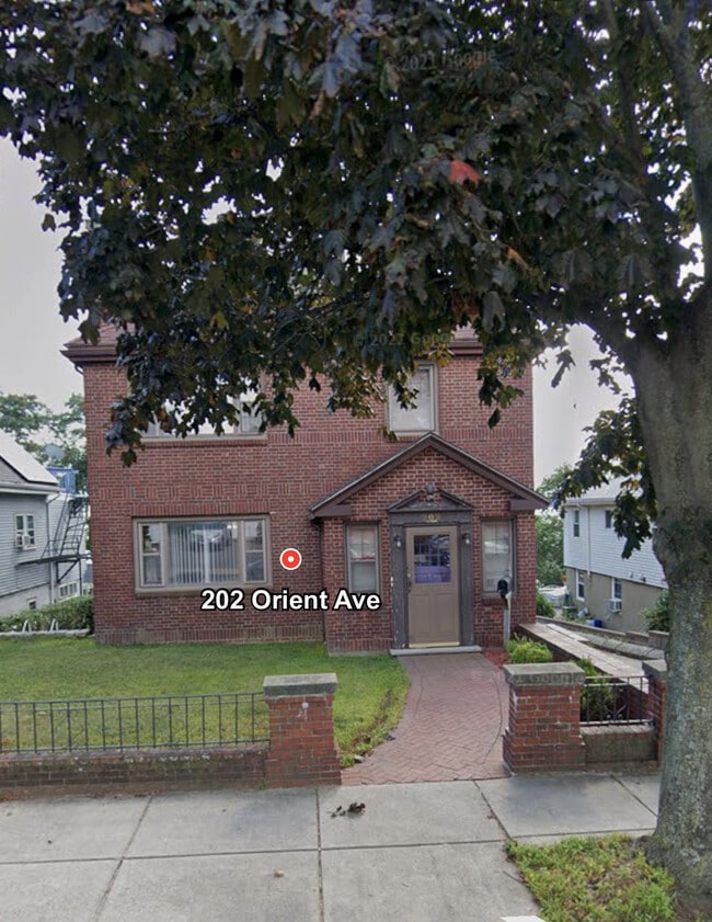 Photo - 202 Orient Ave Unit 2