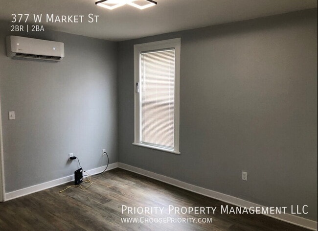 Photo - 377 W Market St