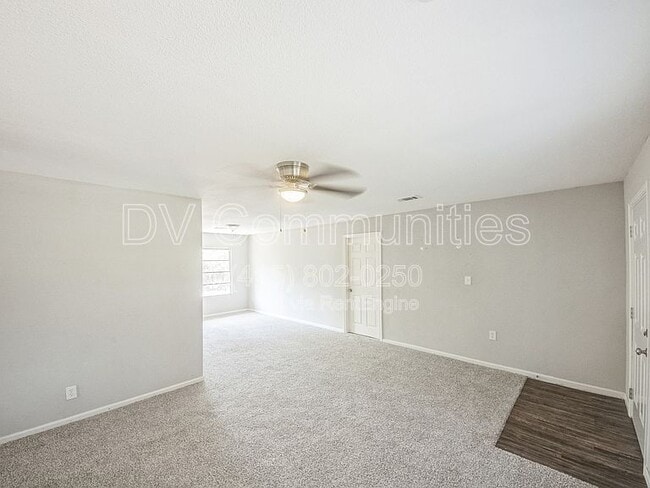 Building Photo - 6838 Crestridge St Rental