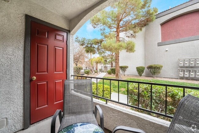 Building Photo - 950 Seven Hills Dr Unit Love Henderson Place Rental