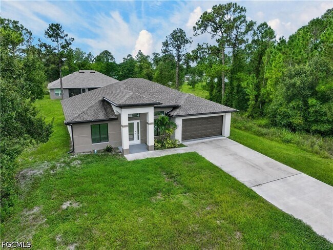 Photo - 738 Sunrise Blvd