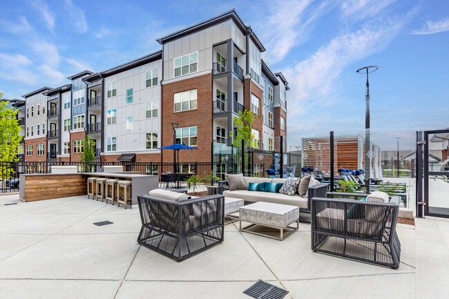 Bainbridge Market Commons