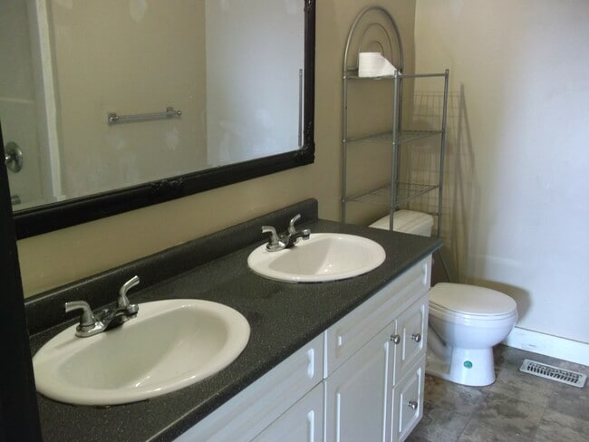 Photo - 11826 Laity St