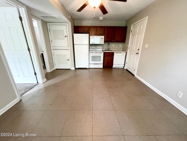 Photo - 3546 Brockton Ln Unit 1