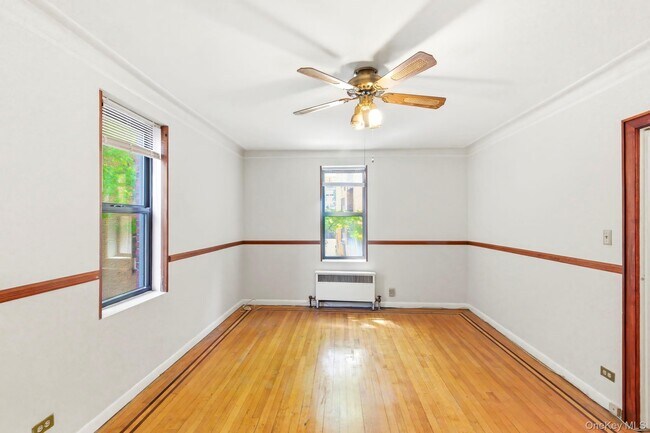 Photo - 1 Broad Pkwy Unit 3M