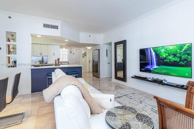 Building Photo - 3165 NE 184th St Unit 6206