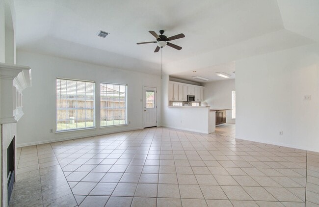 Photo - 2518 Trotter Dr