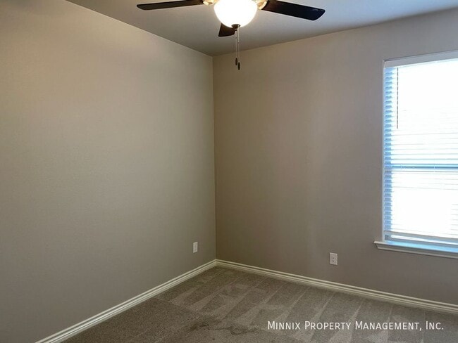 Photo - 5305 Kilyn Ct