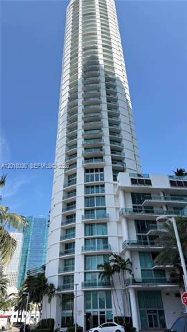 Photo - 350 S Miami Ave Unidad 350 S Miami Ave # 3814