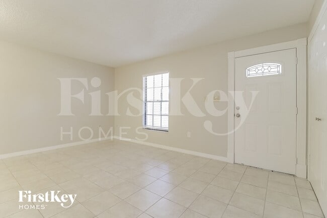 Photo - 5210 Holden Rd