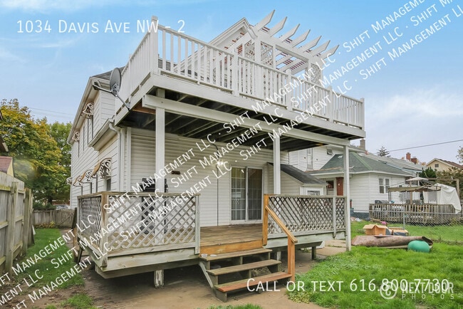 Photo - 1034 Davis Ave NW Unit 2