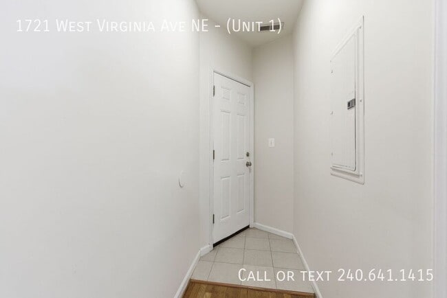 Photo - 1721 West Virginia Ave NE Unit ( 1)