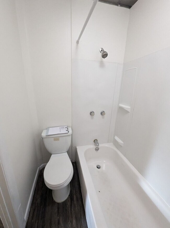 Photo - 218 N. 54th St. Unit 2nd Fl.