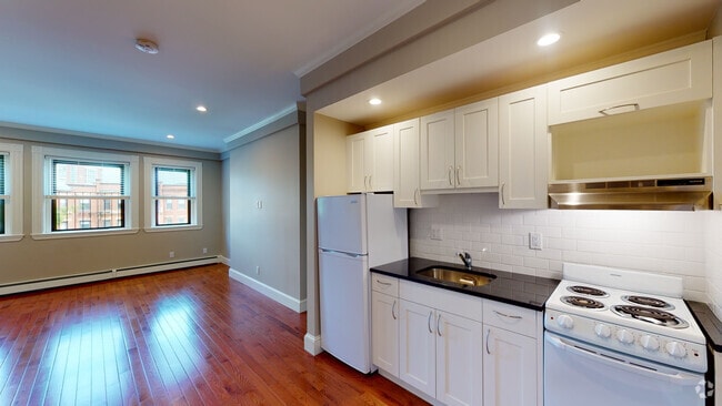 Building Photo - 873 Beacon St Unit 42 Rental