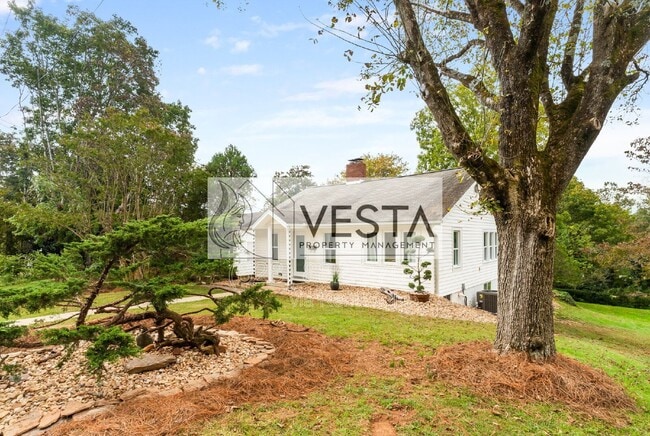 42 Greenhill Ave