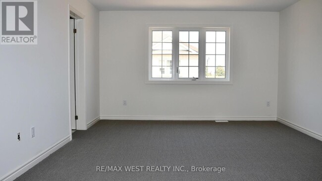 Photo - 246 Mckenzie Dr