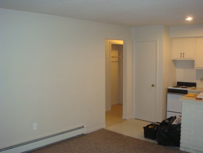 Photo - 1100 W Campus Dr Unit 3