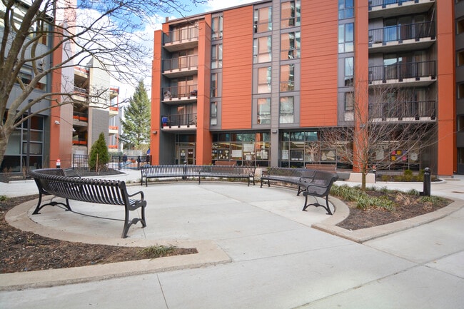 808-812 Memorial Drive II