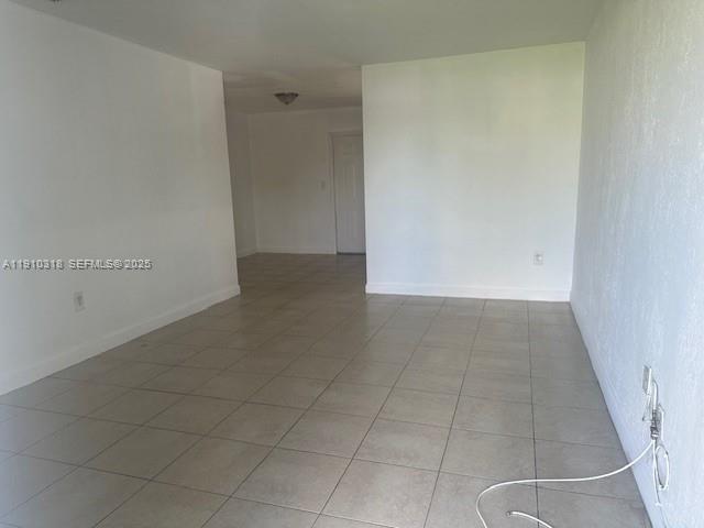 Photo - 7571 Venetian St Unidad C