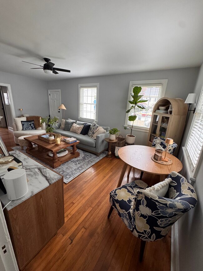 Photo - 111 Matoaka Ct Unit Apt A