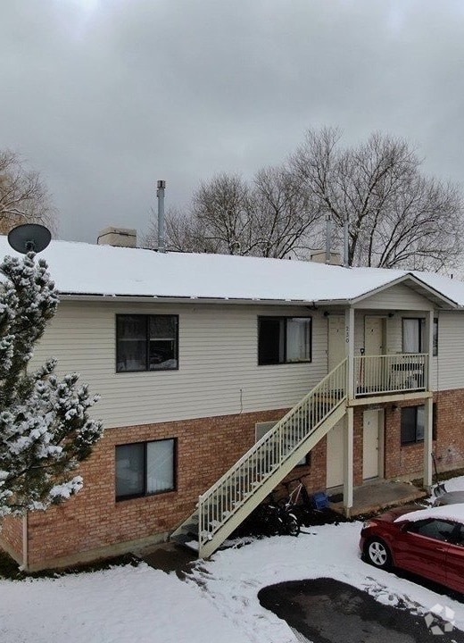 Building Photo - 240 Bridger Dr Unit B Rental