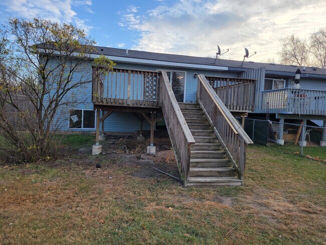 Photo - 11024 Swallow St NW