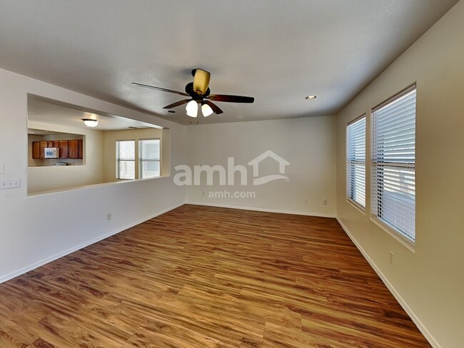 Photo - 8561 N 63rd Dr