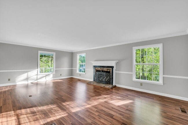 Photo - 1609 Chickasaw Dr