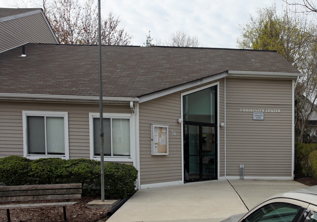 Photo - Cortwood Village