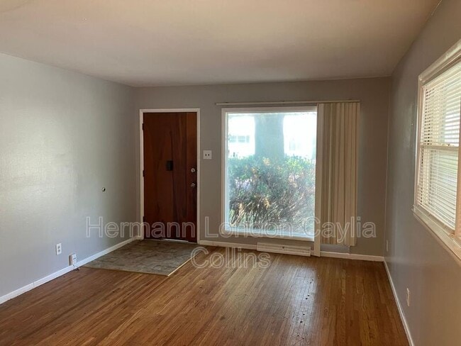 Photo - 10442 Renfrew Dr