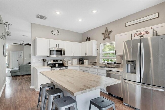 Photo - 318 Clydesdale Cir