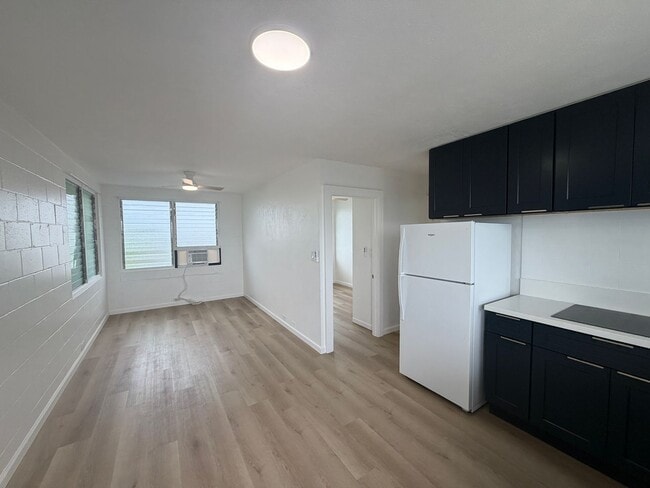 Building Photo - 509 Kawainui St Unit A