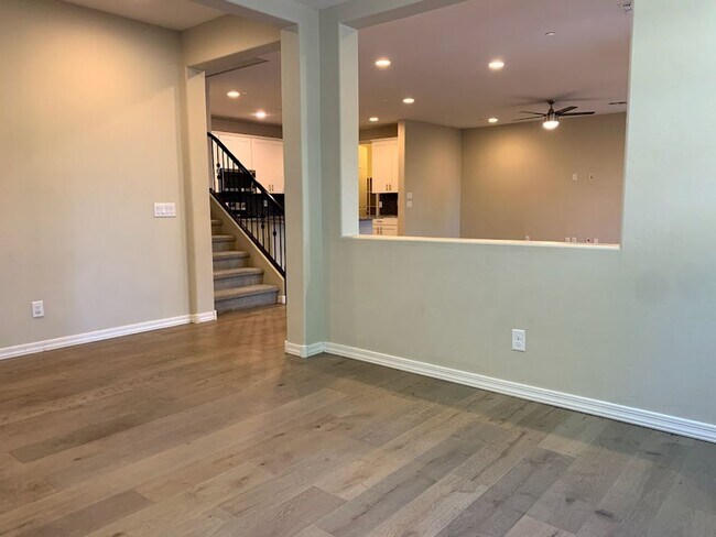 Photo - 4 BEDROOM PLUS LOFT, BUILT IN BBQ WITH COMMUNITY POOL