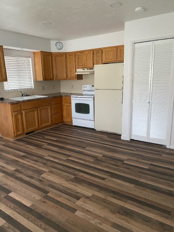 Photo - 275 Pennsylvania Dr Unidad Side Apartment